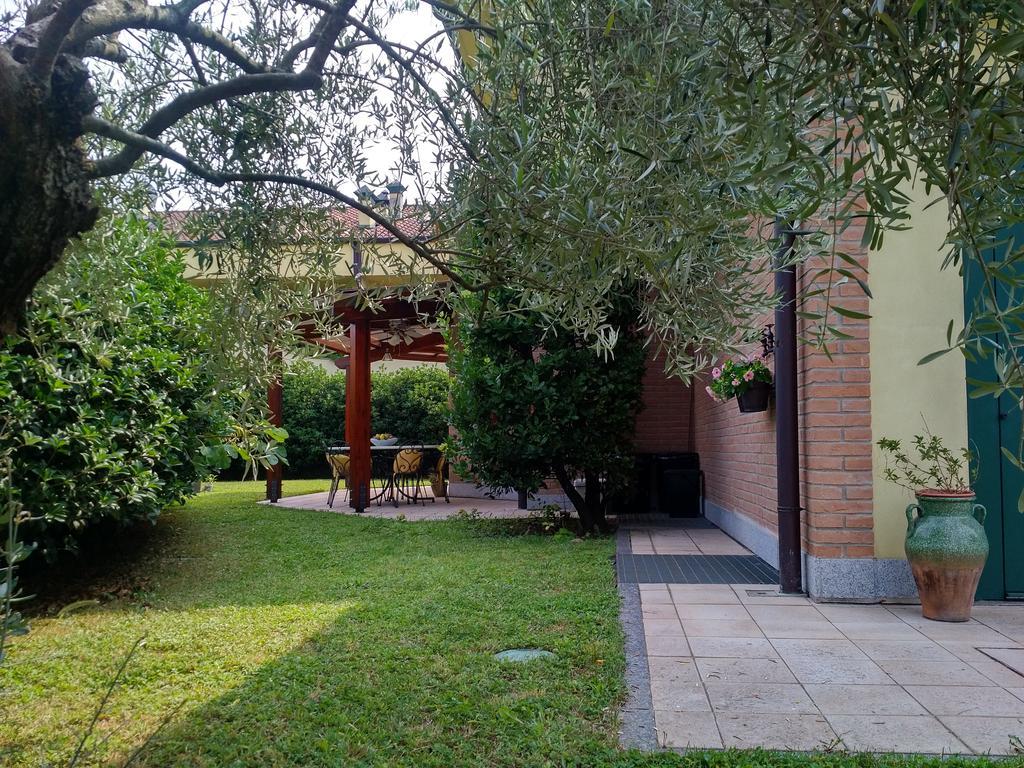 Villa Milena Arese Εξωτερικό φωτογραφία